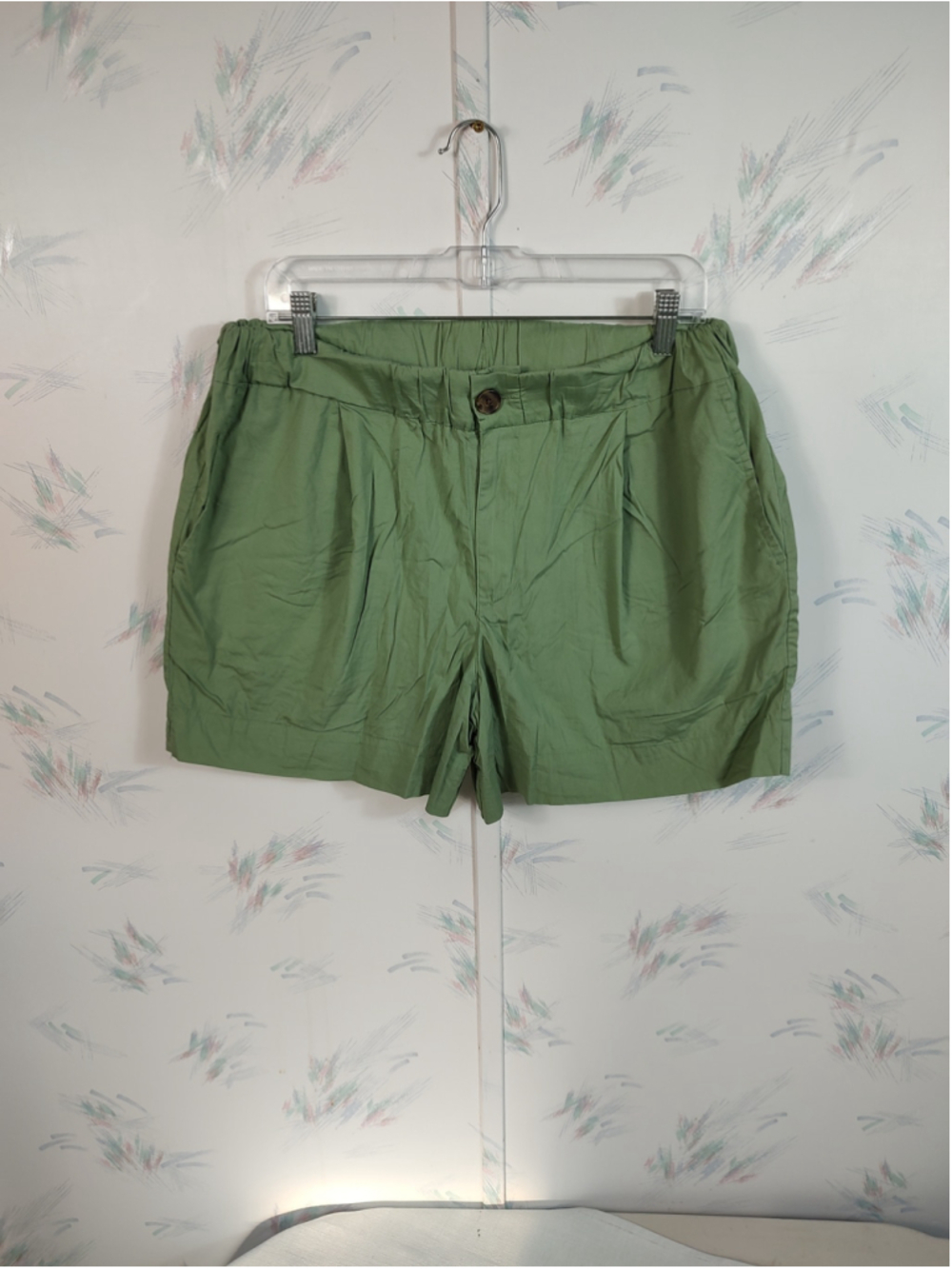 A New Day Green High Waisted Shorts M
